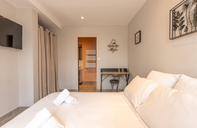The Great Escape with Parking and Garden: Beauval