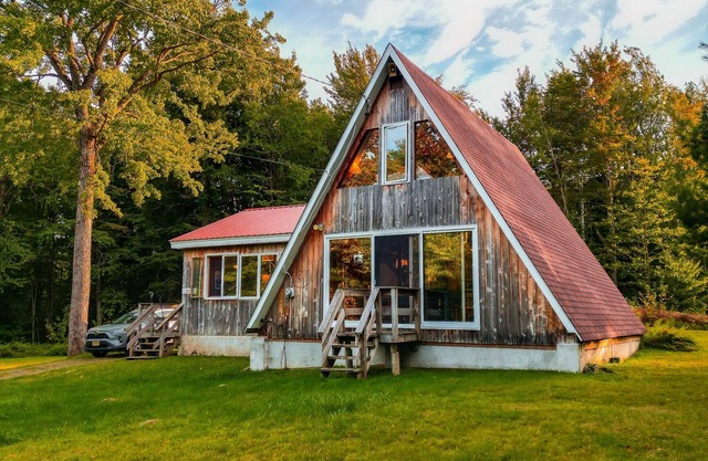 The Green Mountain Roost, Very Private & Quiet Country House, Dogs Welcome