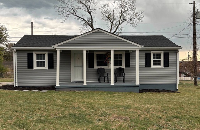 The Grey Nest: A cozy, stylish retreat with modern comforts and a welcoming vibe