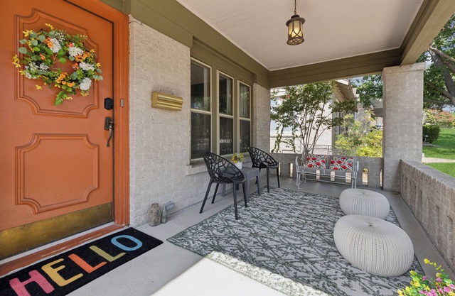 The Groovy Casa, Walk to Dickies Arena & Will Rogers