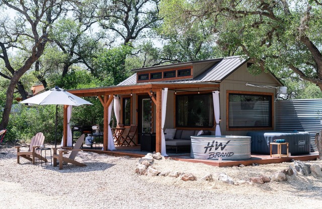 The Highland Escape: A Serene Escape Amidst Nature's Majesty