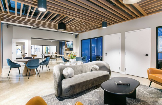 The Hill Apts- Modern Industrial 1-Bed