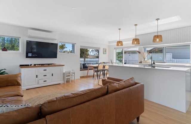 The Little Easy ~ Mount Maunganui ~ Beyonder Holiday Homes