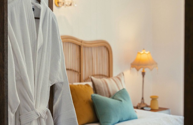 The Little Eco Luxe Hideaway - Escape & Soothe your Soul