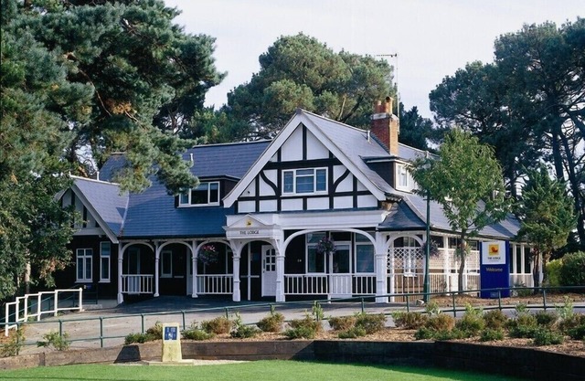 The Lodge at Meyrick Park