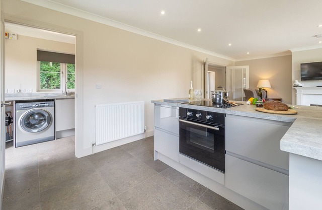 The Lodge is a beautifully finished, single-storey home offering modern and stylish holiday accommod