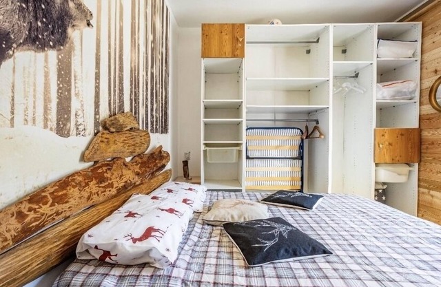The Loving Cabin