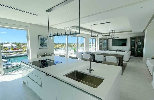 The Manatee Villa