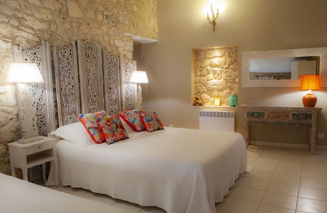 The "Marie De Medici" room