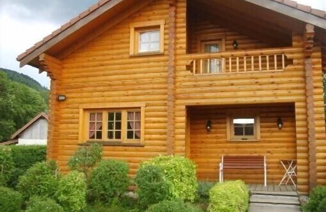 The Marlotte new mountain style timber chalet, very tasteful decoration