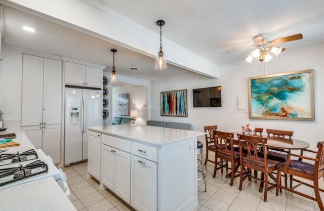 The MCM House near AT&T, Six Flags; one of the best Arlington vacation rentals!