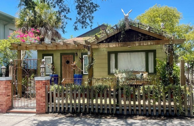 The Milo Inn located in The Heart Of Gulfport's Historic Waterfront District