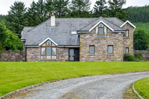 The Mountain Lodge Slievenamon spacious 4 bedroom house