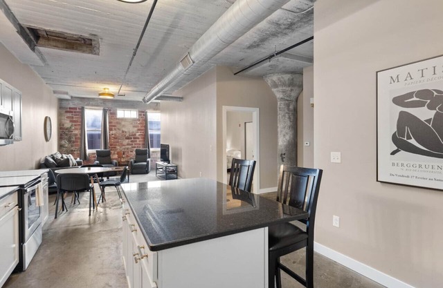 The Nelson Lofts - Unit 3 (2 BR)