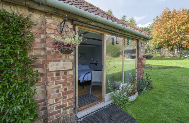 The Nook - Studio Barn Conversion