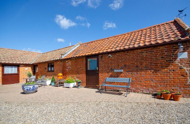 The Old Bakery - One Bedroom House, Sleeps 2