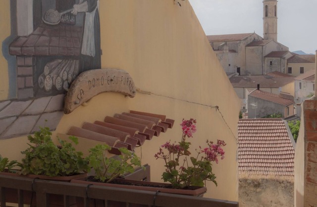 The oven home Restored Old House in the quiet Historic Center of Codrongianos.