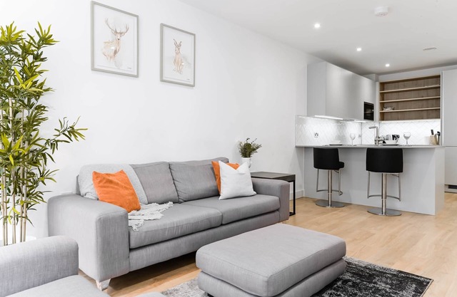 The Ox - One Bed - Canary Wharf