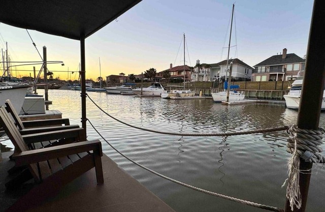 The Pirate Paradise Boat