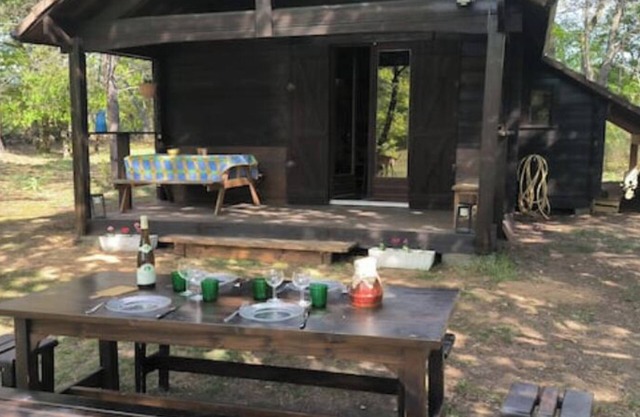 the pond chalet