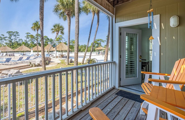 The Pool House at Purple Parrot makes an ideal getaway in Perdido Key!