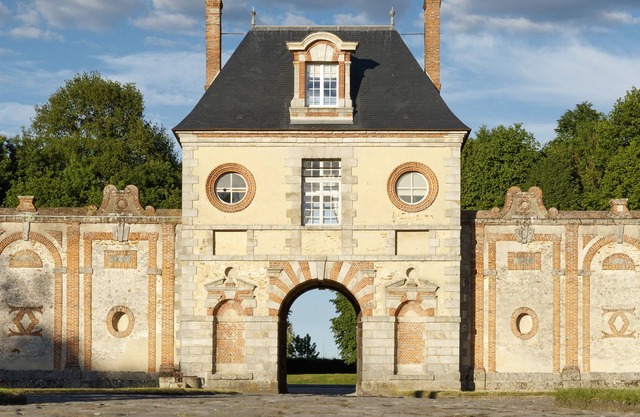 The Poterne of the Château de Fleury