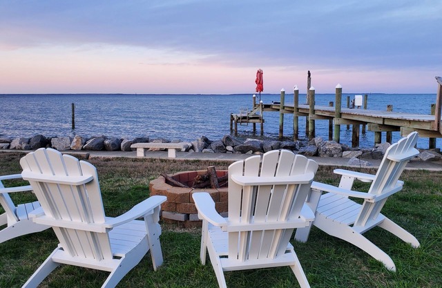 The Potomac Retreat with Million-dollar view. 3-bedroom in charming with AC WiFi