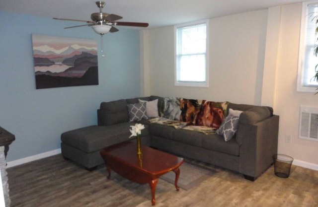 The Private 1-BR in Willow Grove Park