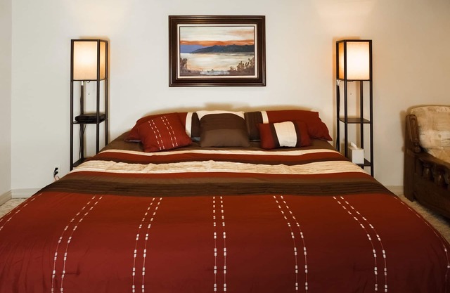 THE RANCH ROOM - Mountain Lakeview Lodge ~ Enjoy your stay!