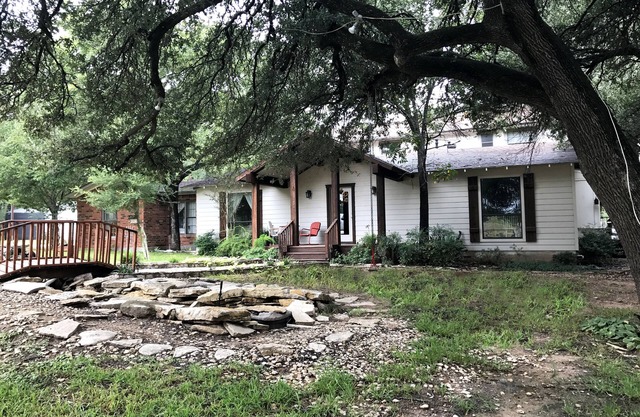 The Retreat Center at Brazos House Retreat near Glen Rose, Texas