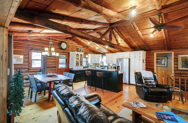 The Rexford Cabin: Easy Drive to PA Grand Canyon!