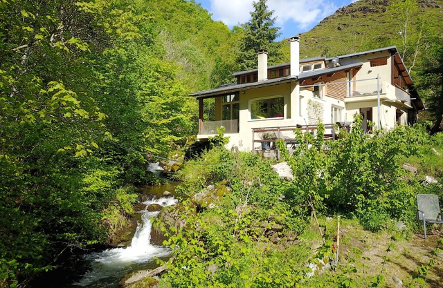 The River Mountain House at 1,000m altitude in the Pyrenées-Orièntales