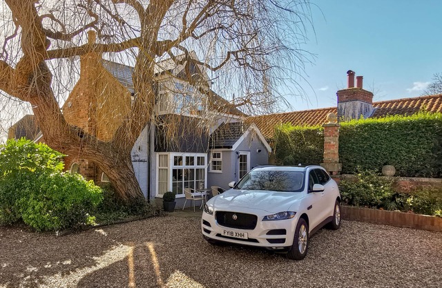 The Saddlery Holiday Cottage - Near the Lincolnshire Wolds and sandy beaches