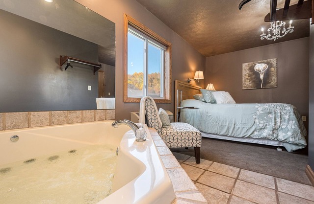 The Sara Cochran | Jacuzzi Tub Historic Inn Room