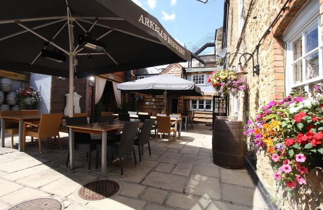 The Saracens Head Hotel