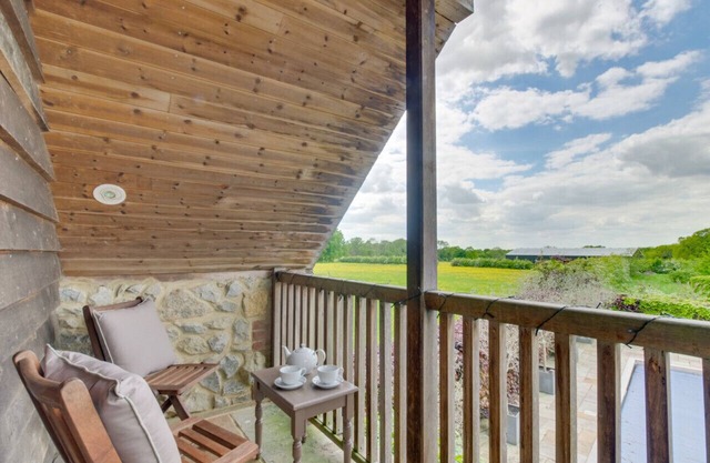The Studio - One Bedroom Apartment, Sleeps 2