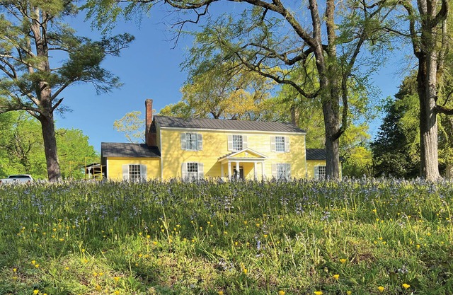 The Sunnyside Sisters Bed and Breakfast