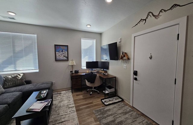 The Teton Flats Executive Suite