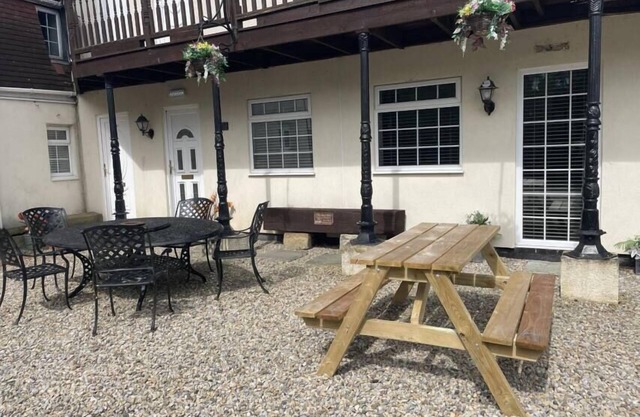 The Toot Suite Self Catering, Private Hot Tub