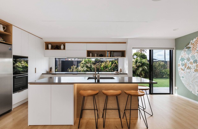 The Tui Tropics ~ Mount Maunganui - Beyonder Holiday Homes