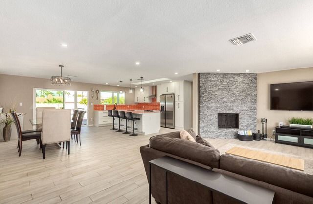The Valley View- Phoenix/Heated Pool/Mountain and City Views/Hiking/Rooftop