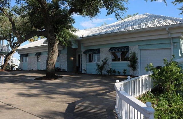 The Villa at D&R Pelican Bay Resort