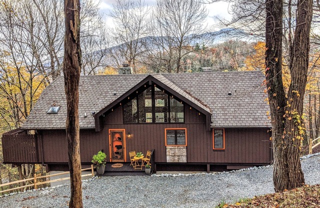 THE WEEKENDER: A Boutique Mountain Retreat