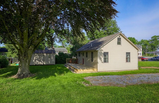 The Willow Street Cottage/close to Willow Valley/2 bed/1 bath