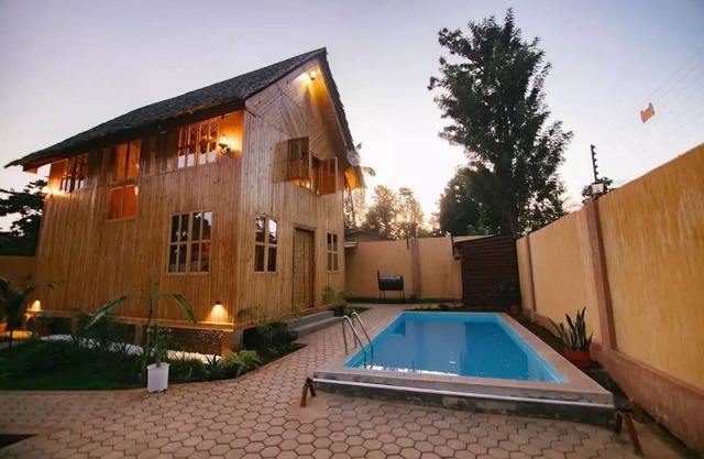 The Wooden Housen