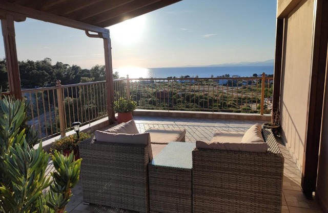 THEASIS Luxury Panoramic Penthouse
