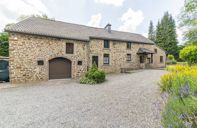 Theux Farmhouse with Garden