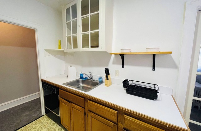 This apartment is a 1 bedroom(s), 1 bathrooms, located in Glenside, PA.