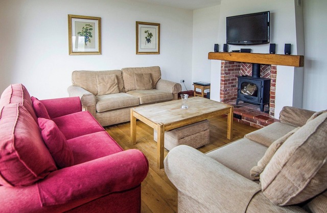 This charming barn conversion is ideal for a large family holiday.