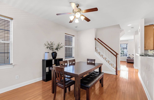 This house is a 3 bedroom(s), 2 bathrooms, located in Ladson, SC.
